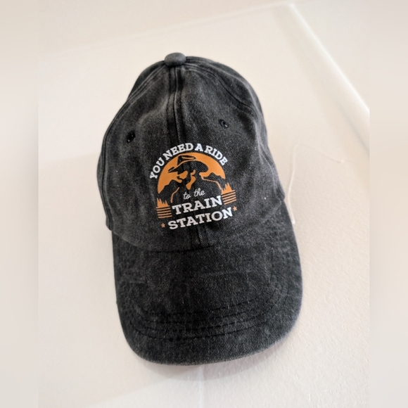 Yellowstone Black Graphic Cap Train Station - Picture 8 of 11